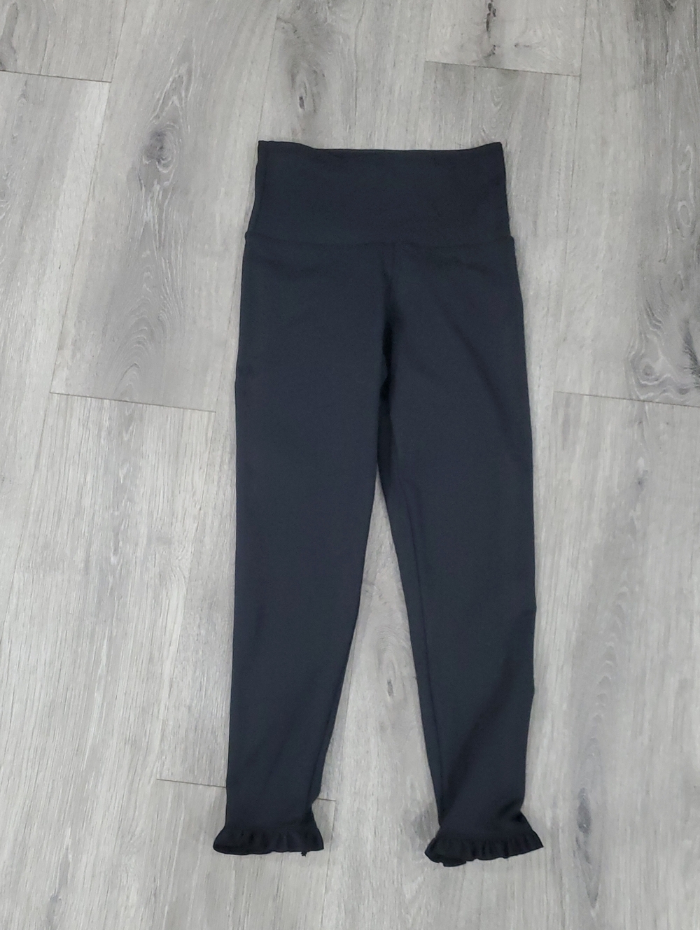 Strut Thus High-Waist Black Leggings with Ruffle Hem OS